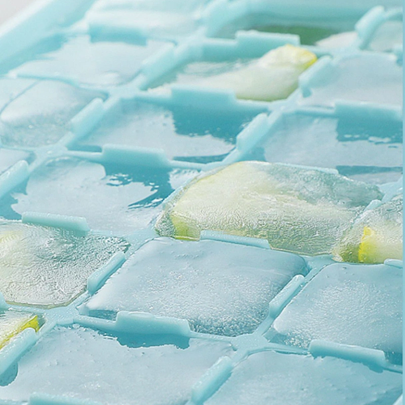 Hot Seller Food Grade Easy Release Silicone Ice cube Tray with lid 27 silicone Ice Mold Silicone Refrigerator Ice Mold