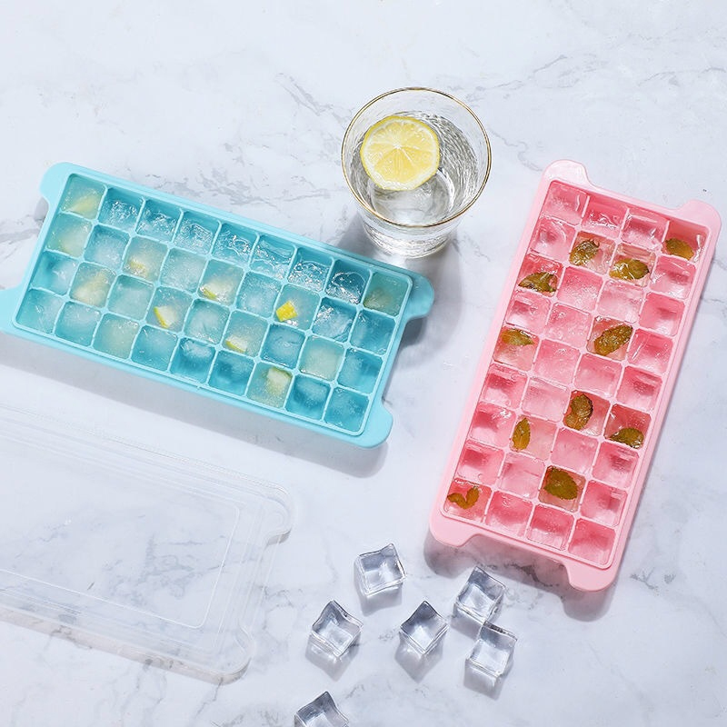 Hot Seller Food Grade Easy Release Silicone Ice cube Tray with lid 27 silicone Ice Mold Silicone Refrigerator Ice Mold